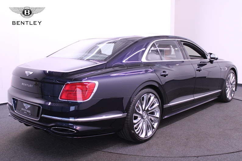 Vehicle image BENTLEY FLYING SPUR