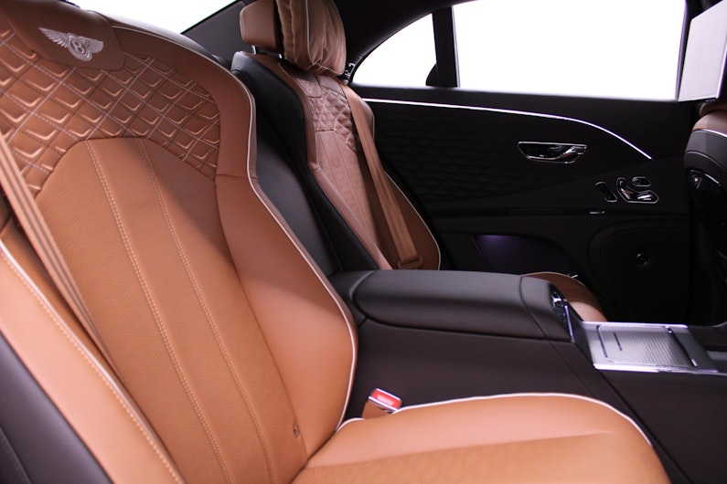 Vehicle image BENTLEY FLYING SPUR