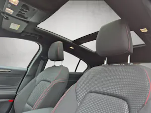 Ford Focus 1.0 EcoBoost Hybrid ST-Line X