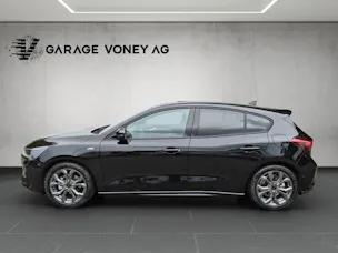 Ford Focus 1.0 EcoBoost Hybrid ST-Line X