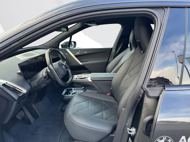 BMW iX xDrive40