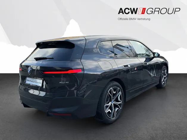 BMW iX xDrive40