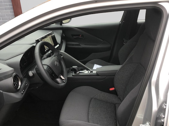 Vehicle image 7 Vehicle image 7