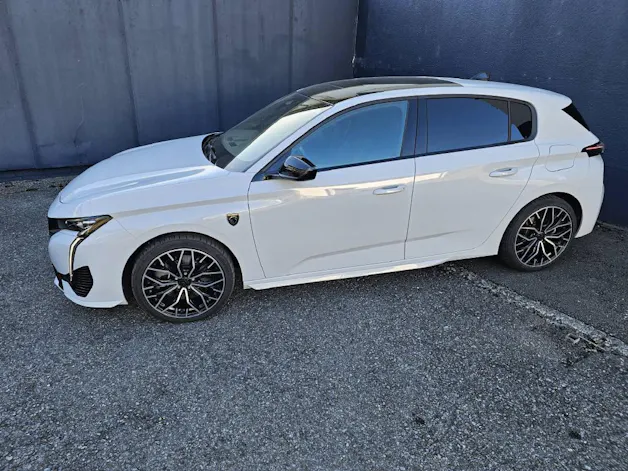 Peugeot 308 NEW 1.6 PHEV 225 GT