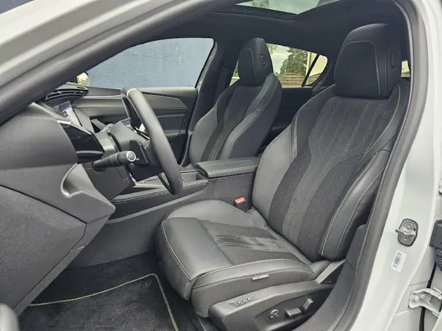 Peugeot 308 NEW 1.6 PHEV 225 GT