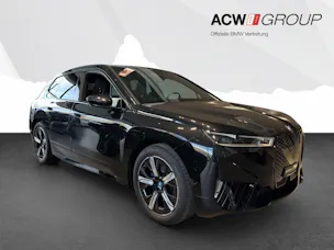 BMW iX xDrive50