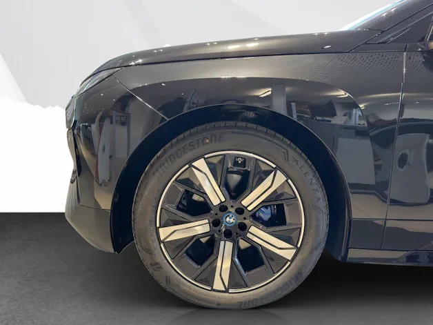 BMW iX xDrive50