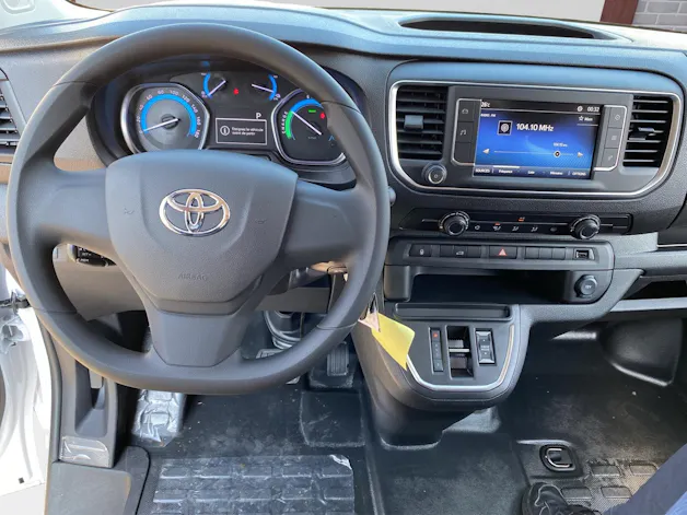Toyota PROACE Van L1 75KWh Active