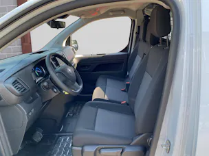 Toyota PROACE Van L1 75KWh Active