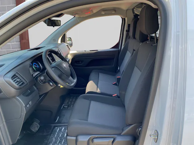 Toyota PROACE Van L1 75KWh Active
