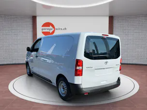 Toyota PROACE Van L1 75KWh Active