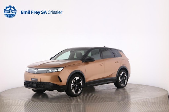 First vehicle image First vehicle image