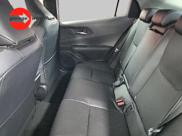 Toyota Prius 2.0 Plug-In-Hybrid Premium (LEASING ab 0.99%)