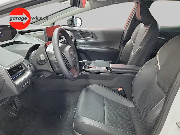 Toyota Prius 2.0 Plug-In-Hybrid Premium (LEASING ab 0.99%)