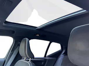 Volvo XC40 P8 Twin R-Design AWD