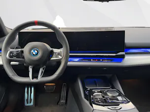 BMW i5 M60 xDrive