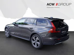 Volvo V60 Cross Country 2.0 B4 Plus AWD