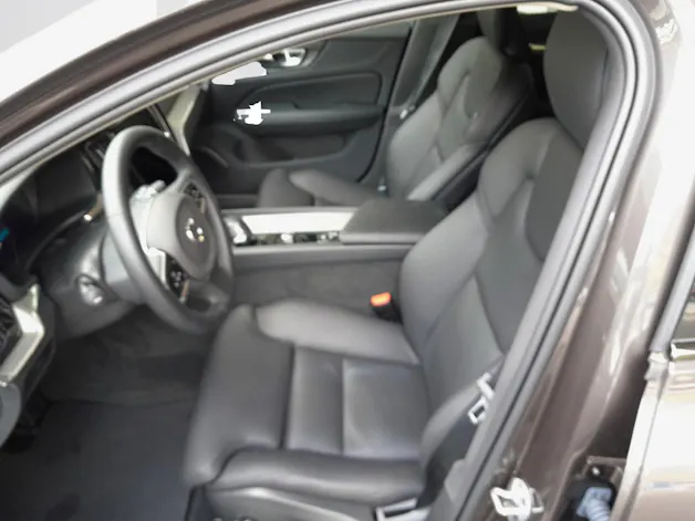 Volvo V60 Cross Country 2.0 B4 Plus AWD