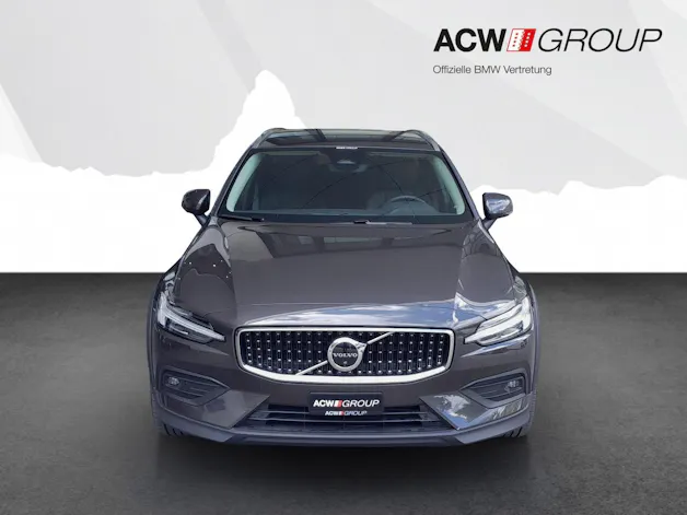 Volvo V60 Cross Country 2.0 B4 Plus AWD
