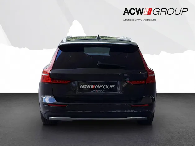 Volvo V60 Cross Country 2.0 B4 Plus AWD