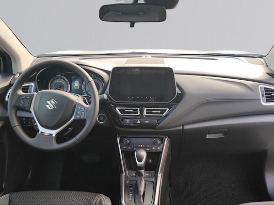Vehicle image 14