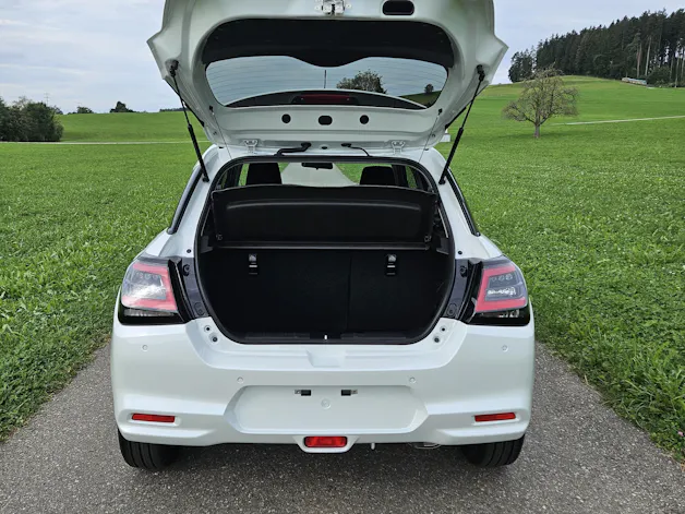 Suzuki Swift 1.2 Compact Top Hybrid 4x4 MY24