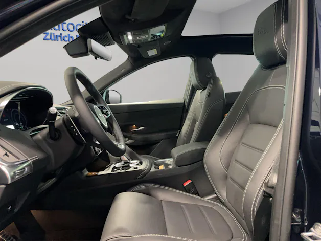 Jaguar E-Pace 1.5 I3 R-Dynamic HSE