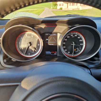 Vehicle image 5 Vehicle image 5