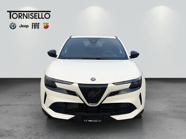 Alfa Romeo Junior 1.2 Ibrida