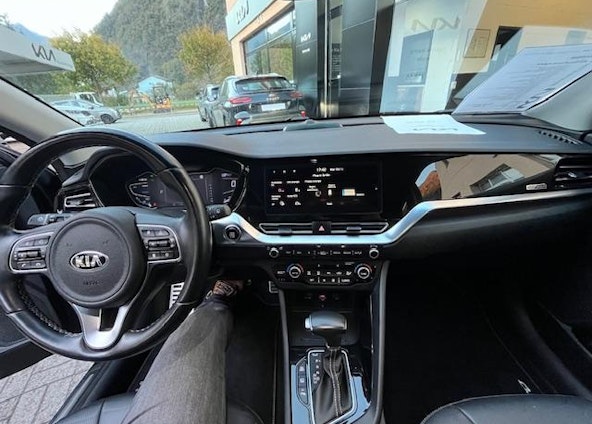 Vehicle image 10 Vehicle image 10