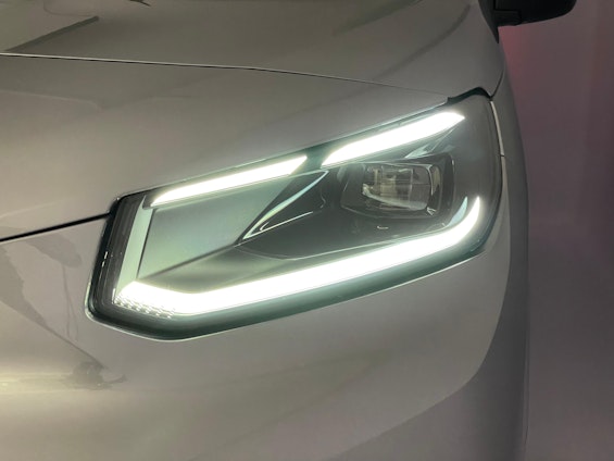 Vehicle image 21 Vehicle image 21