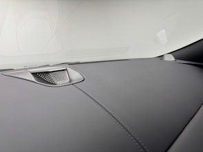 Vehicle image ASTON MARTIN DB12 Coupé 4.0 V8 Bi-Turbo