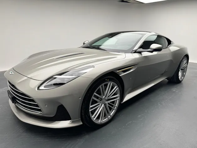 Aston Martin DB12 Coupé 4.0 V8 Bi-Turbo "1 of 60 Goldfinger Edition"