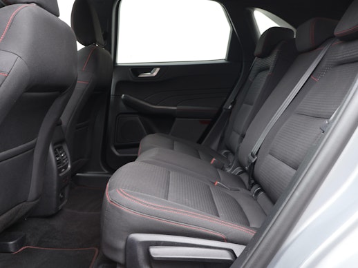 FORD Kuga 2.5 Hybrid ST-Line 4x4 3