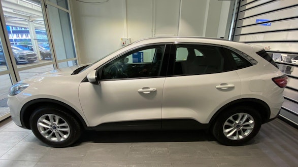 FORD Kuga 2.5 Hybrid Titanium 4x4 3