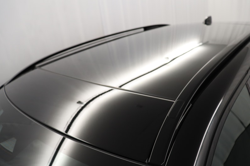 Vehicle image LAND ROVER DISCOVERY SPORT