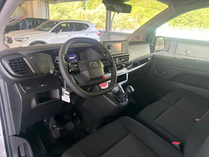 Fahrzeugbild TOYOTA PROACE Van L1 1.5 D Active