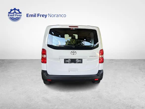 https://vehicle.imgix.net/3729782/e999bd59-a109-4639-83b9-d31bbb66eca9.jpg