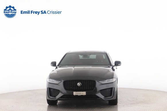 JAGUAR XE 2.0 T 300 Sport AWD 1