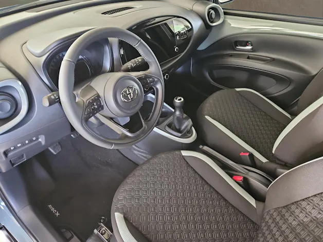 Toyota Aygo X 1.0 VVT-i Trend