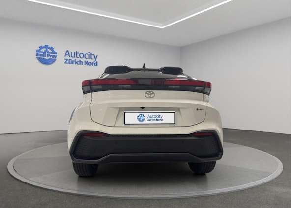 Vehicle image 2 Vehicle image 2