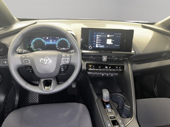 Vehicle image 7