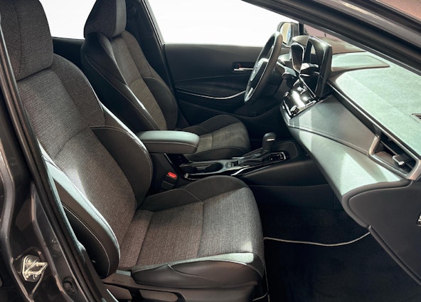 Vehicle image 11 Vehicle image 11