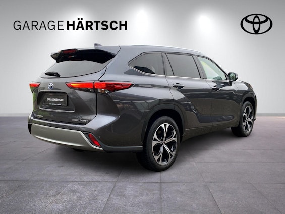 Vehicle image 6 Vehicle image 6