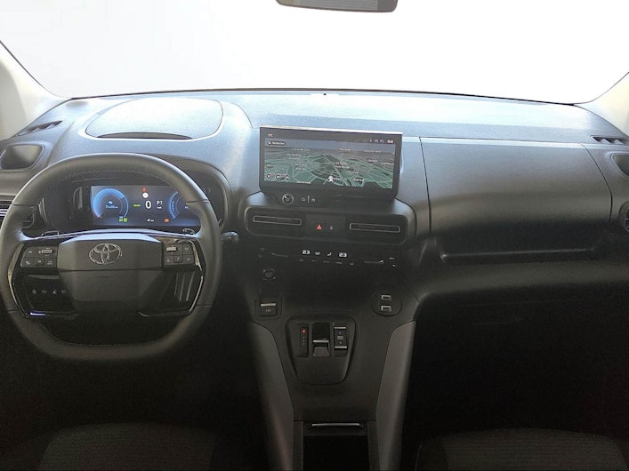 Vehicle image TOYOTA PROACE CITY VERSO