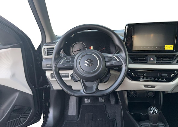 Vehicle image 9 Vehicle image 9