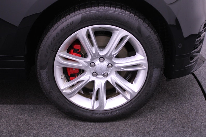 Vehicle image LAND ROVER RANGE ROVER VELAR