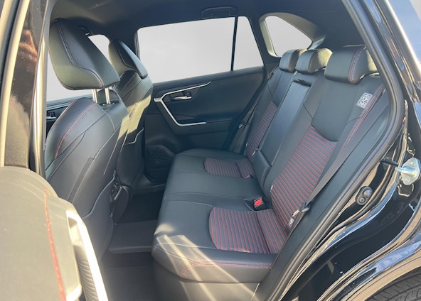 Vehicle image 6 Vehicle image 6