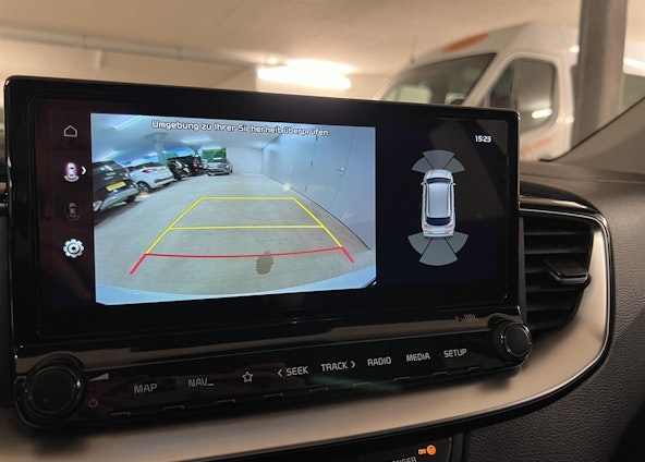 Vehicle image 15 Vehicle image 15