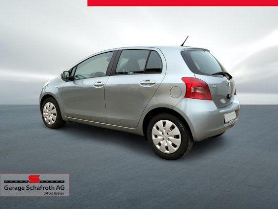 Vehicle image 10 Vehicle image 10